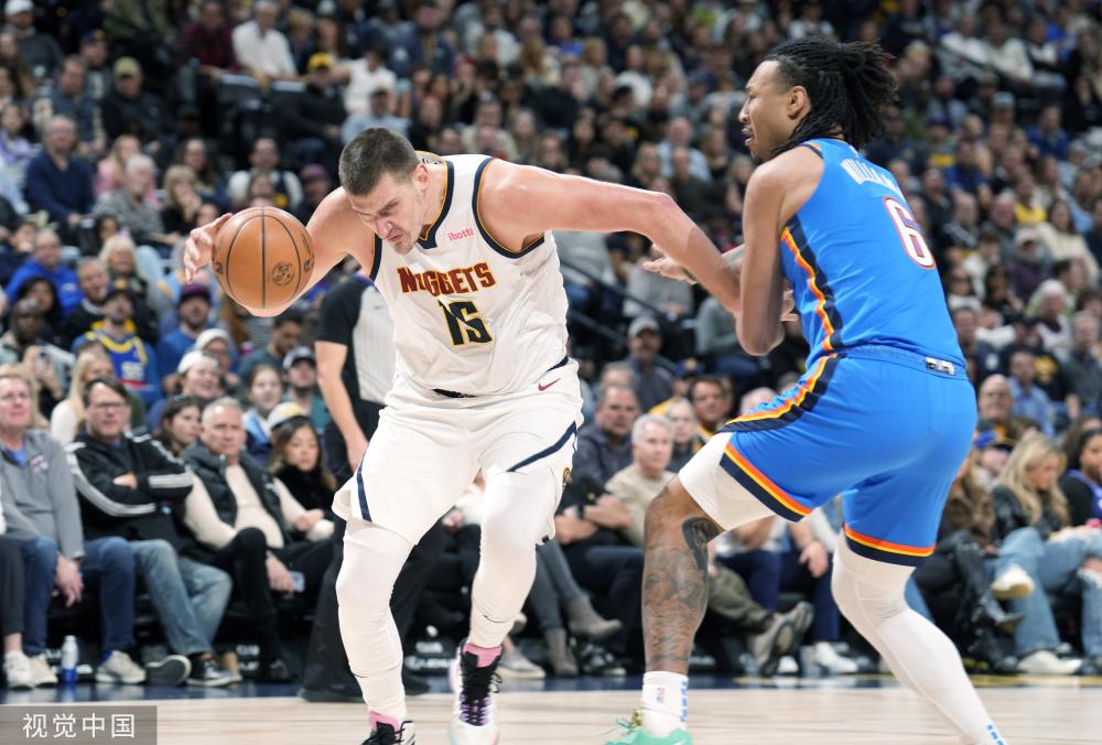 姆斯回到骑 姆斯回到骑