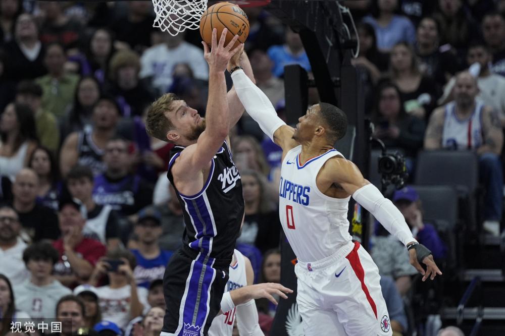 萨雷能在转 萨雷能在转